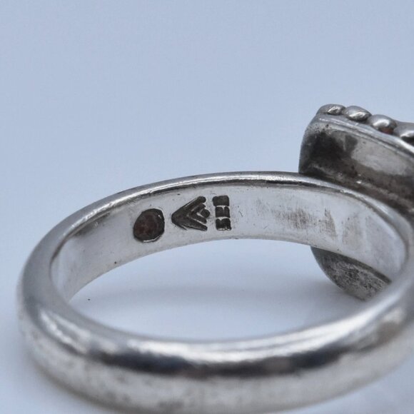 EUC SILPADA Sterling Silver Square Mother of Pearl Ring 4 grams Size 5.5 - Picture 3 of 5